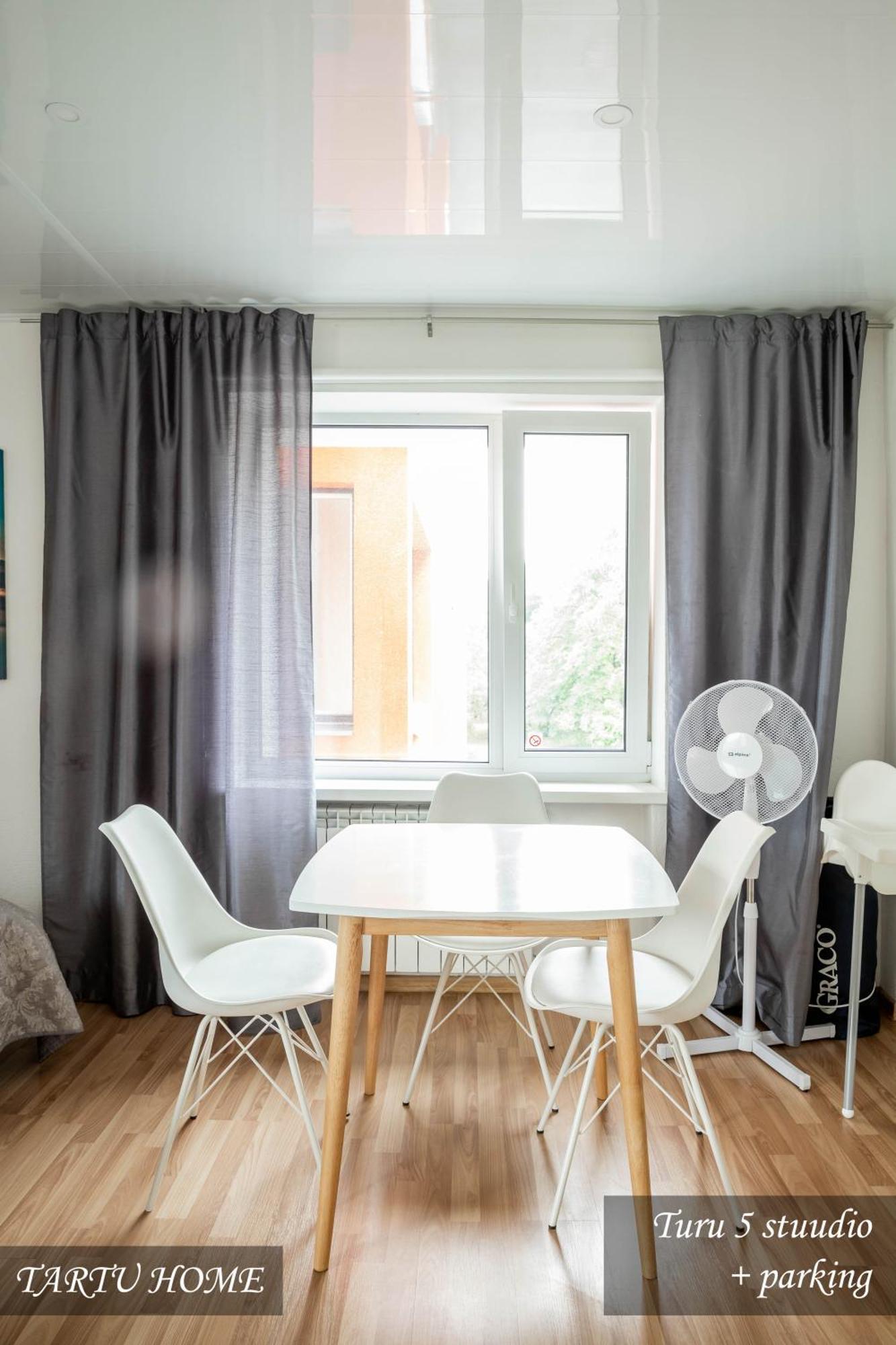 City Center Turu Str Apartments, Parking, Tartu Home Exterior photo